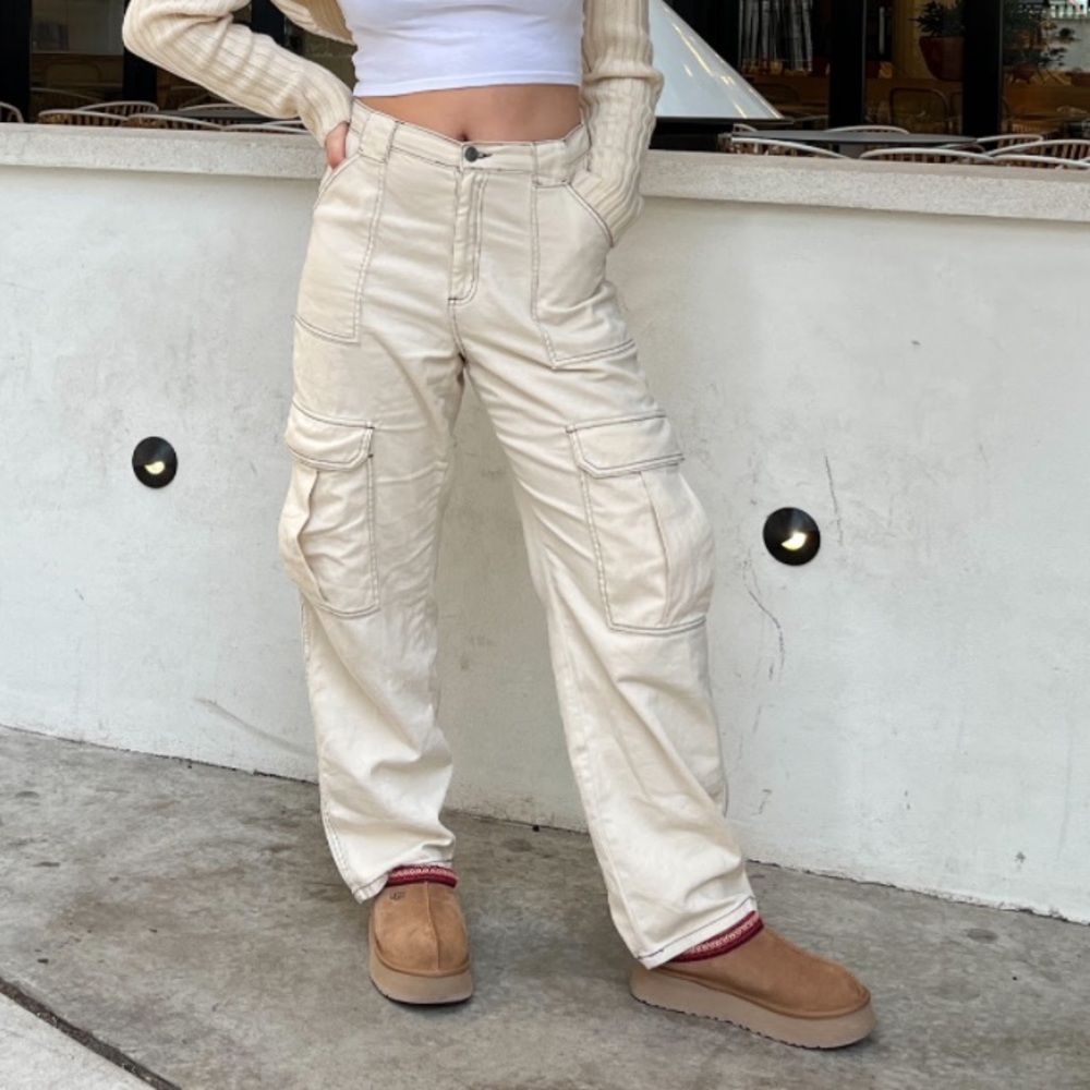 Garage Cream Cargo Pants